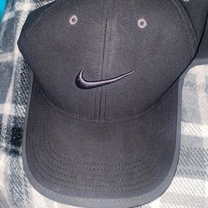 Nike golf hat